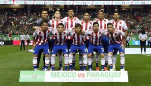 La selección de Paraguay que enfrentó al Tri en días recientes