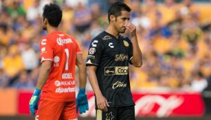 Severo Meza lamentando una acción con Dorados