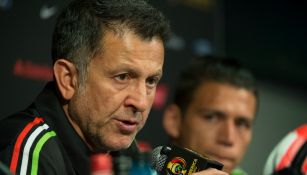 Juan Carlos Osorio en conferencia de prensa del Tri