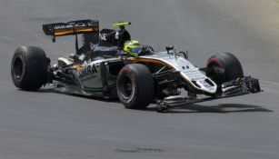 Checo Pérez, durante la Q3 del Gran Premio de Europa