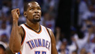 Durant, durante un juego con el Thunder