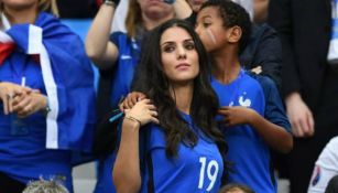  Ludivine Kadri apoya a su esposo Bacary Sagna y a su selección