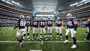 Jugadores de Dallas, en el AT&T Stadium