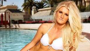 Kaylyn Kyle posa para la cámara