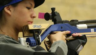 Goretti Zumata se prepara para lanzar un tiro en Río