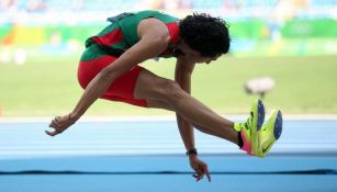 Alberto Álvarez durante la Final de salto triple en Río 2016