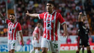 Jairo González durante un partido del Necaxa