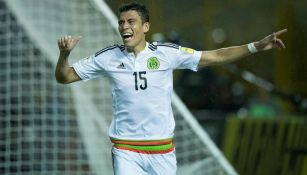Héctor Moreno celebra su tanto contra El Salvador