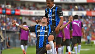 Benítez celebrando su gol frente a los Rayados de Monterrey