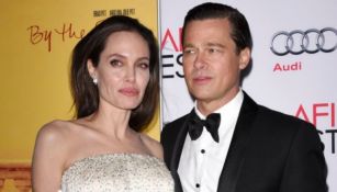 Angelina Jolie y Brad Pitt posan para las cámaras