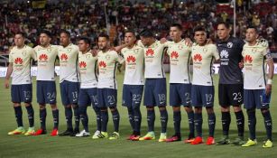 Jugadores de América, previo al juego contra Necaxa