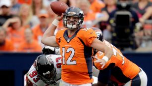 Paxton Lynch a punto de dar un pase