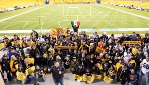 Aficionados mexicanos en el Heinz Field