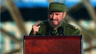 Castro dando un discurso en Cuba