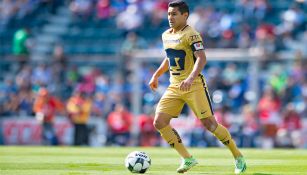 Luis Fuentes en juego de la Liga MX