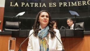 Ana Gabriela Guevara ofrece un discurso 