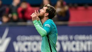 Messi festeja una anotación con el Barcelona