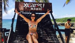 Una chica disfruta de Xcaret 