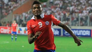 Junior Fernandes, en un juego con la selección chilena