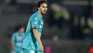 Enrique Esqueda, durante un partido con Jaguares