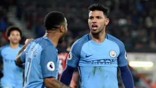 Kun Agüero festeja un gol con el Manchester City