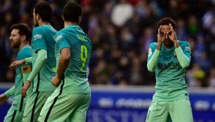 Neymar celebra un gol del Barcelona junto a sus compañeros