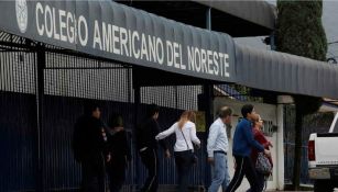 Entrada del Colegio Americano del Noreste, ubicado en Monterrey