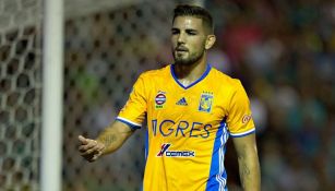 Andy Delort, durante un juego con Tigres en el Apertura 2016