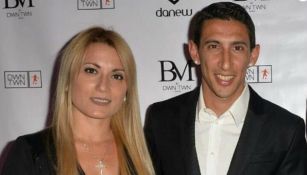 Di María y Jorgelina Cardoso, en una reunión de gala