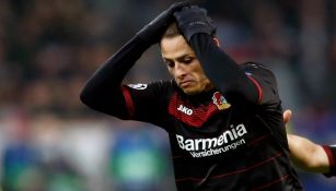 Chicharito 'lamenta' el desamor a través de la música