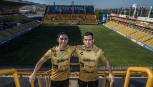 Carlos y Fausto Pinto posan para la lente de RÉCORD