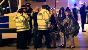 La policía de Manchester atiende a personas tras las explosiones