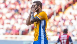 Gignac se lamenta durante la Final del C2017