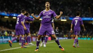 Asensio celebra el cuarto gol del Real Madrid