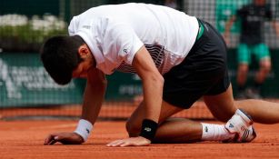 Novak Djokovic se lamenta tras perder contra Dominic Thiem