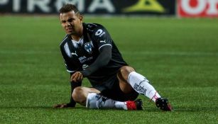 Edwin Cardona se lamenta durante un partido con Monterrey