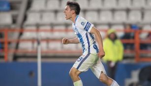 Lozano celebra un gol con Pachuca