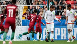 Silva celebra el gol del triunfo contra México