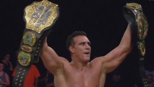 Alberto El Patrón festeja con los dos títulos 