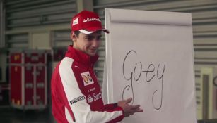 Esteban Gutiérrez enseña español a Raikkonen y Vettel