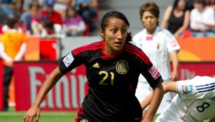 Stephany Mayor en un partido de la Selección Mexicana