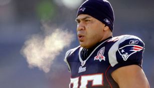 Junior Seau, linebacker de Patriots que sufrió CTE