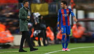 Luis Enrique y Neymar, durante un partido del Barcelona