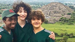 Actores de 'Stranger Things' en la zona arqueológica de Teotihuacán