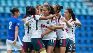 Las jugadoras de América en celebración tras anotarle un gol a Cruz Azul