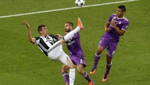 Remate de Mandzukic en la Final de la Champions frente a Real Madrid