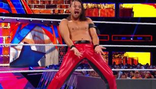 Shinsuke Nakamura durante su combate en SummerSlam