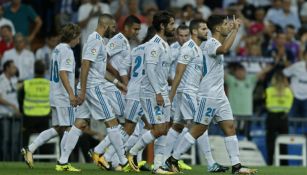 Asensio celebra uno de sus goles con sus compañeros