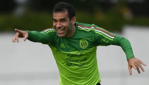 Rafa Márquez celebra un gol durante un entrenamiento del Tri