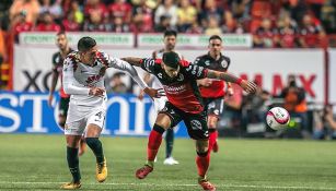 Edson Álvarez en el partido contra Xolos